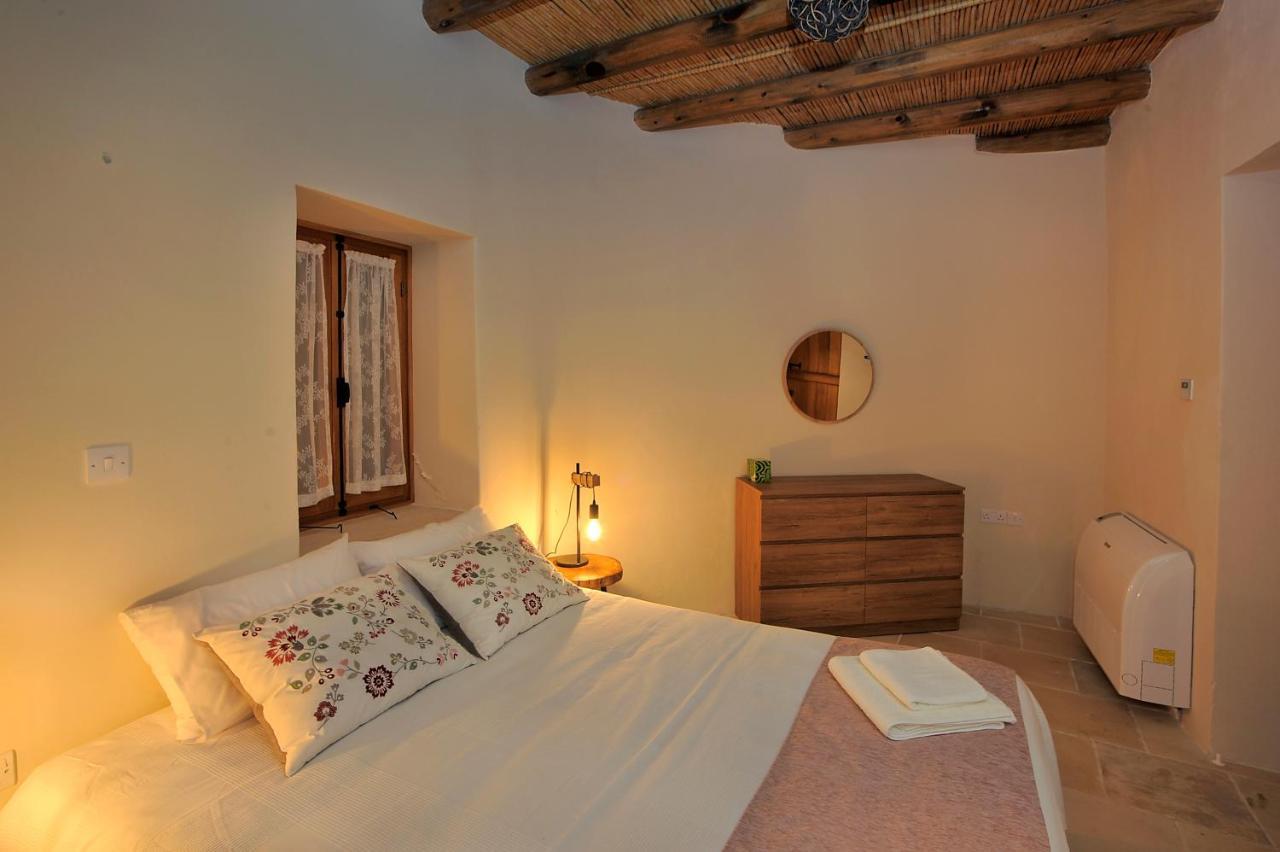 Pentasino Traditional House Agios Theodoros Ngoại thất bức ảnh